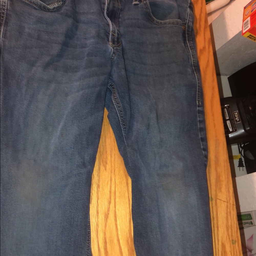 Men’s rock and republic jeans